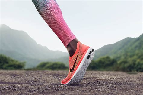 nike air laufschuh barfuß tragen|Tipps zum Kauf von minimalistischen Laufschuhen mit Barfuß.